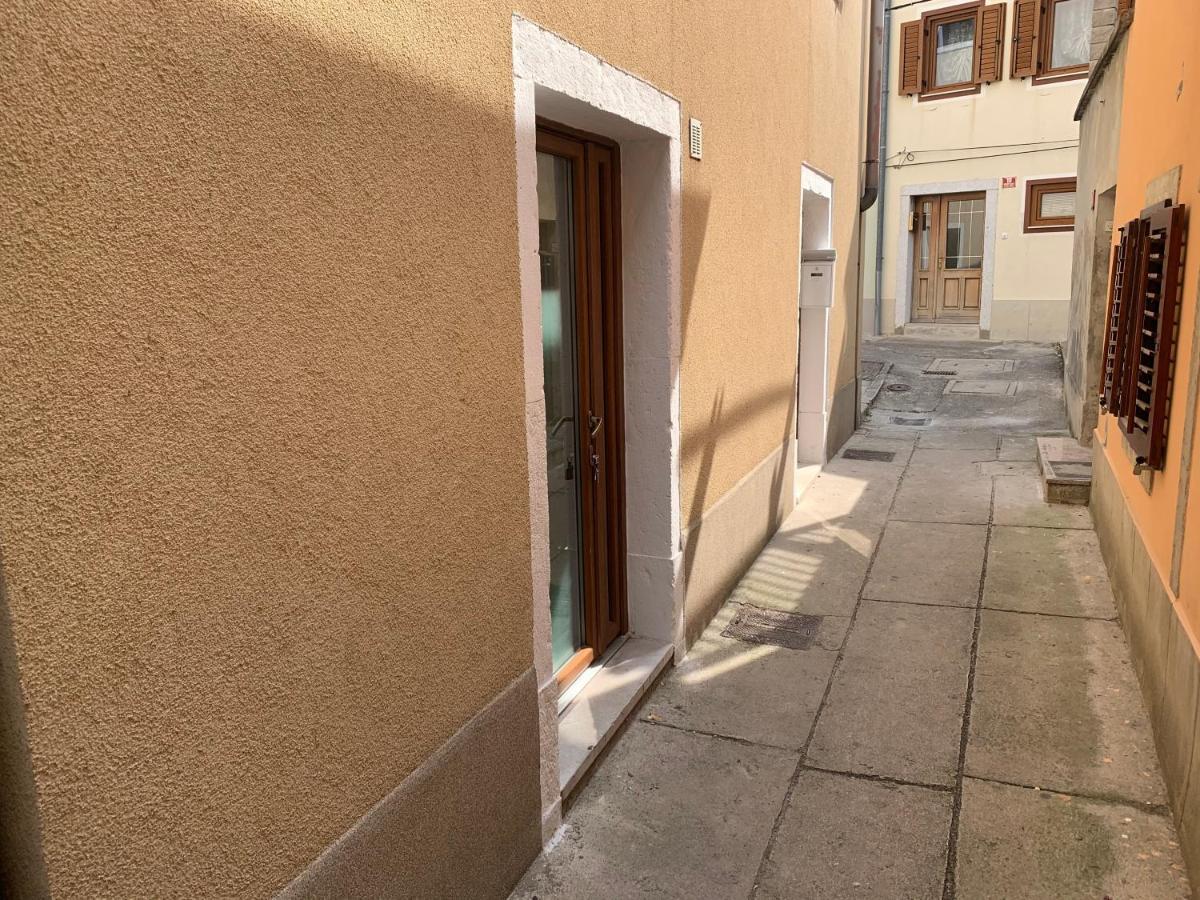 Apartment Old Town Izola Eksteriør billede